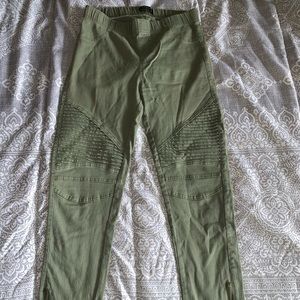 Army green Stretchy pant/legging